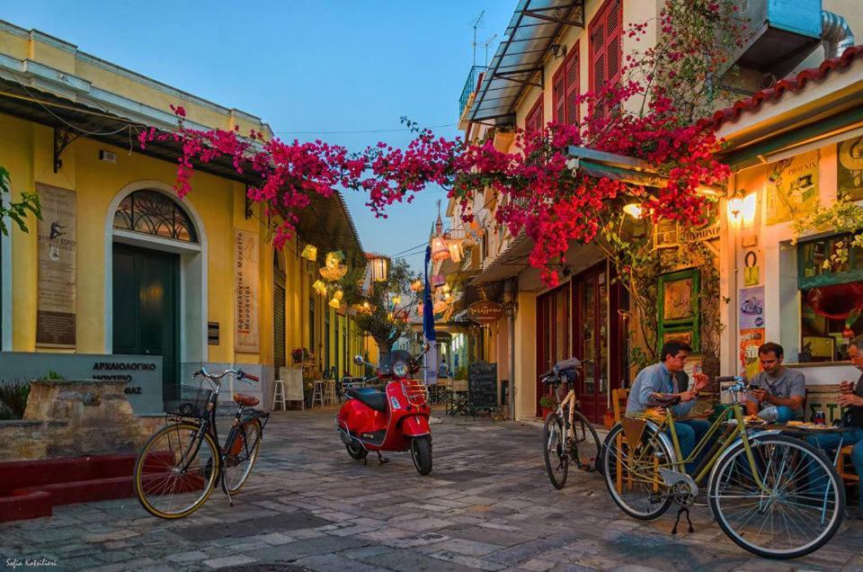 Comfy Central Square Gem With Balcony Daire Kalamata Dış mekan fotoğraf